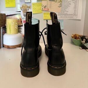 Doc Martin’s for sale! No scratches barely worn.